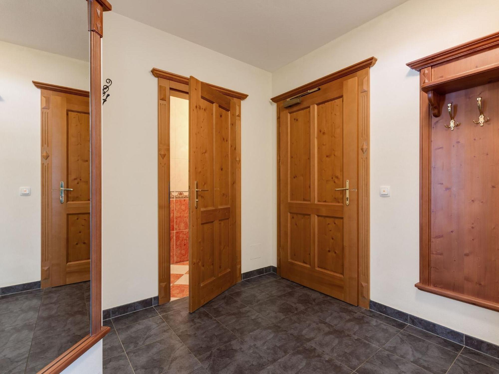 Chalet Apartment In Saalbach Hinterglemm ภายนอก รูปภาพ